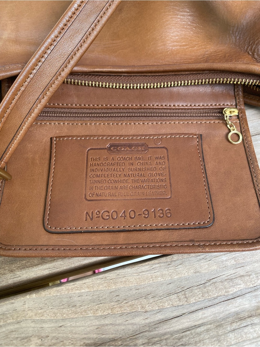 Vintage Coach Legacy Small Hobo 9136 - Picture 6 of 7